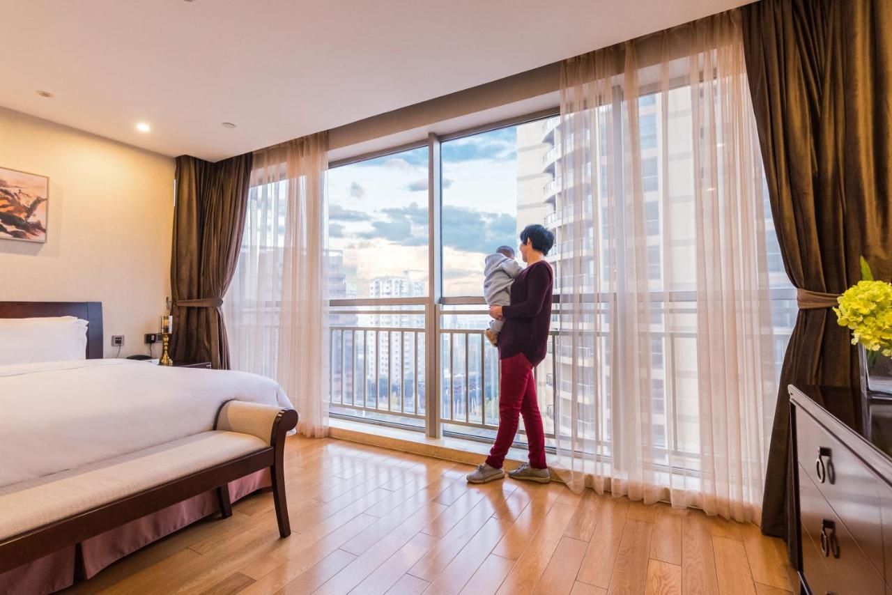 Green Court Residence Jinqiao Diamond Шанхай Екстериор снимка